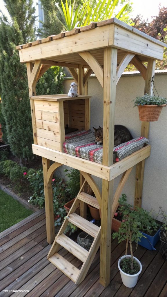 diy outside cat house Elevated wooden cat perch