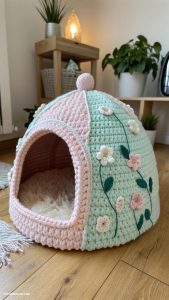 crochet cat cave Small and cozy kitten cave
