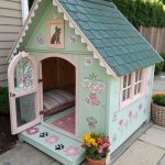 outdoor cat houses Customized dog house for feline friends